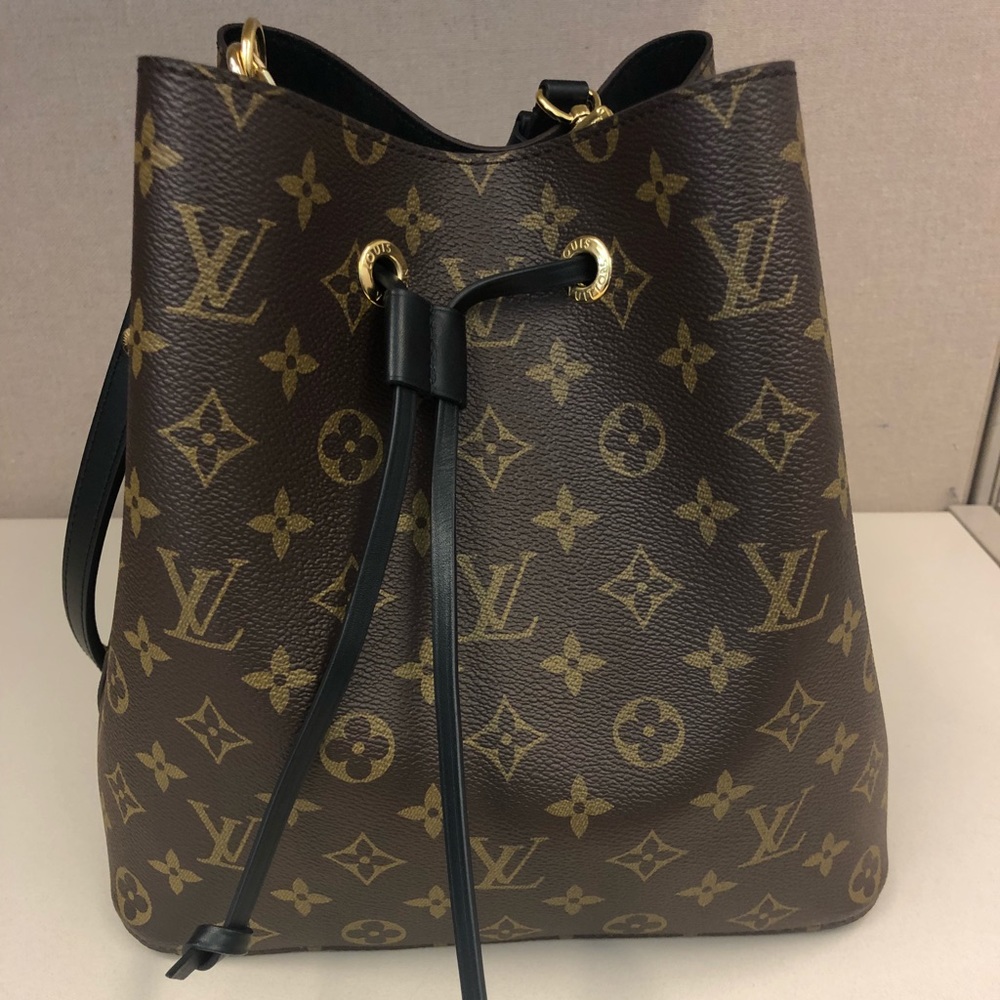 Louis Vuitton Neo Noe